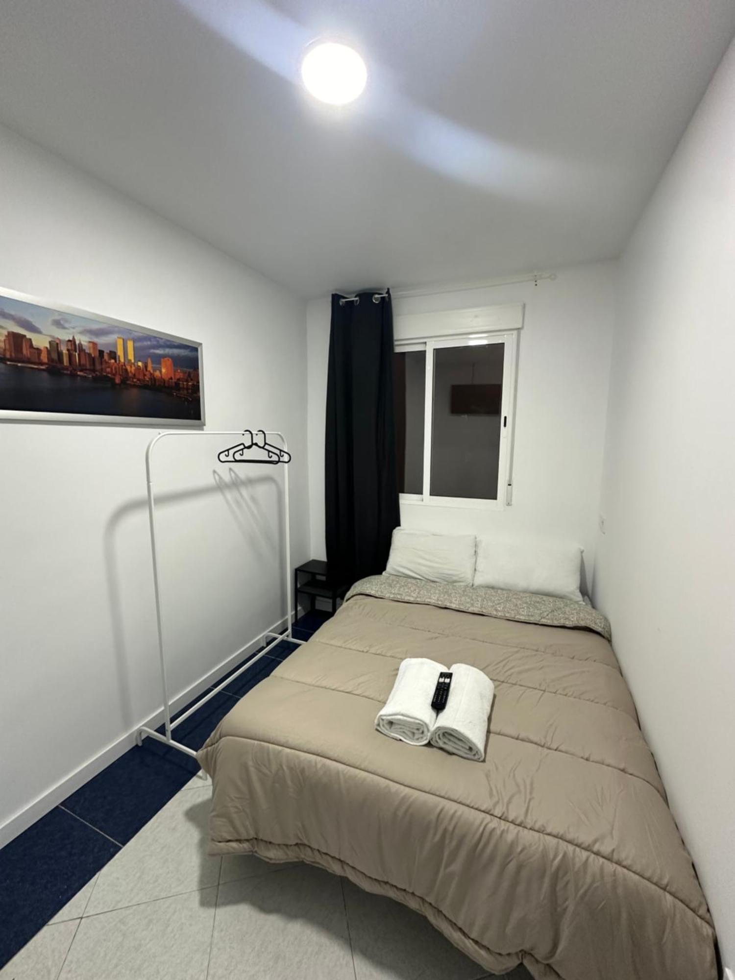 Rooms Mediavilla Madrid Eksteriør bilde