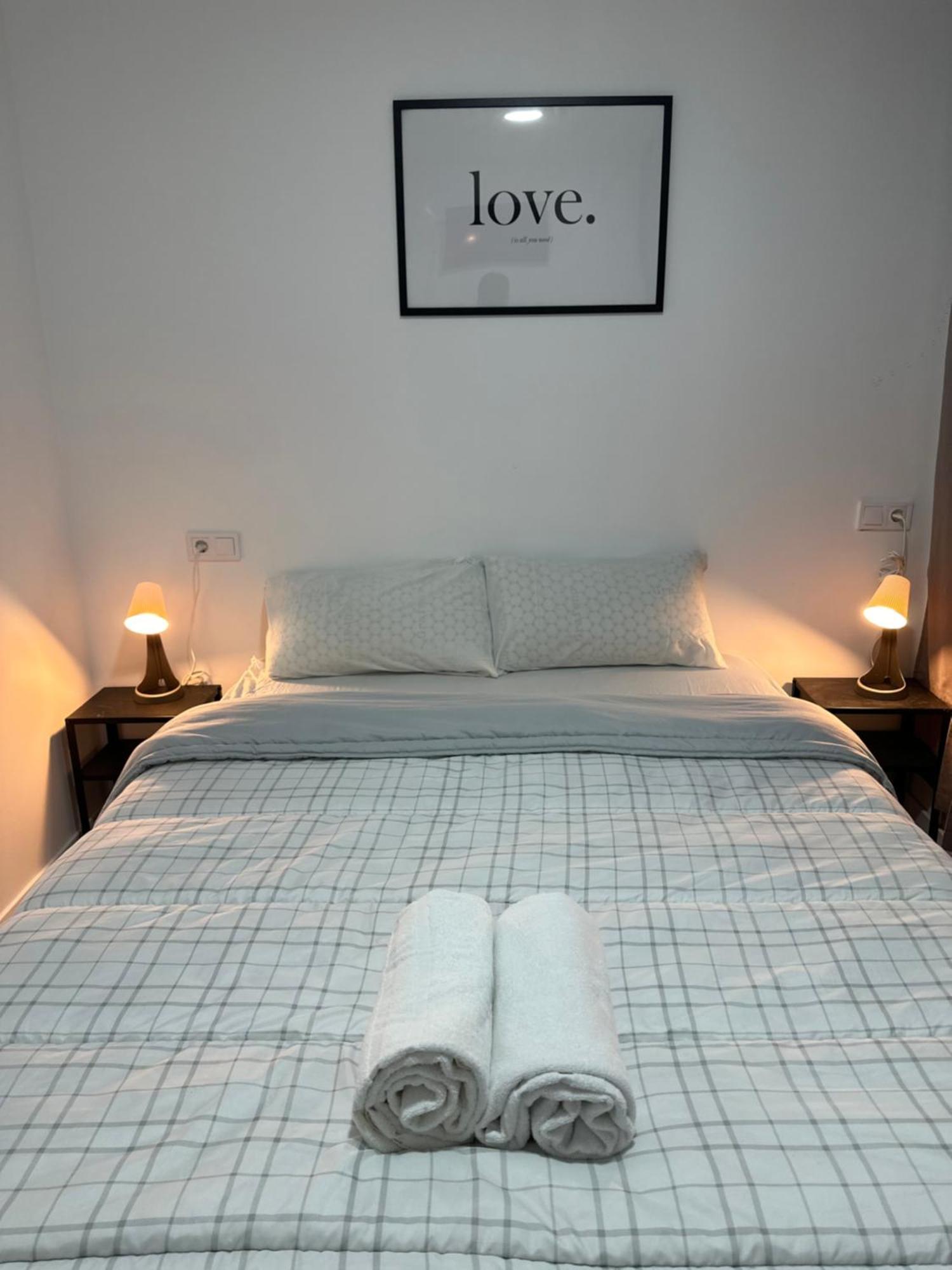 Rooms Mediavilla Madrid Eksteriør bilde