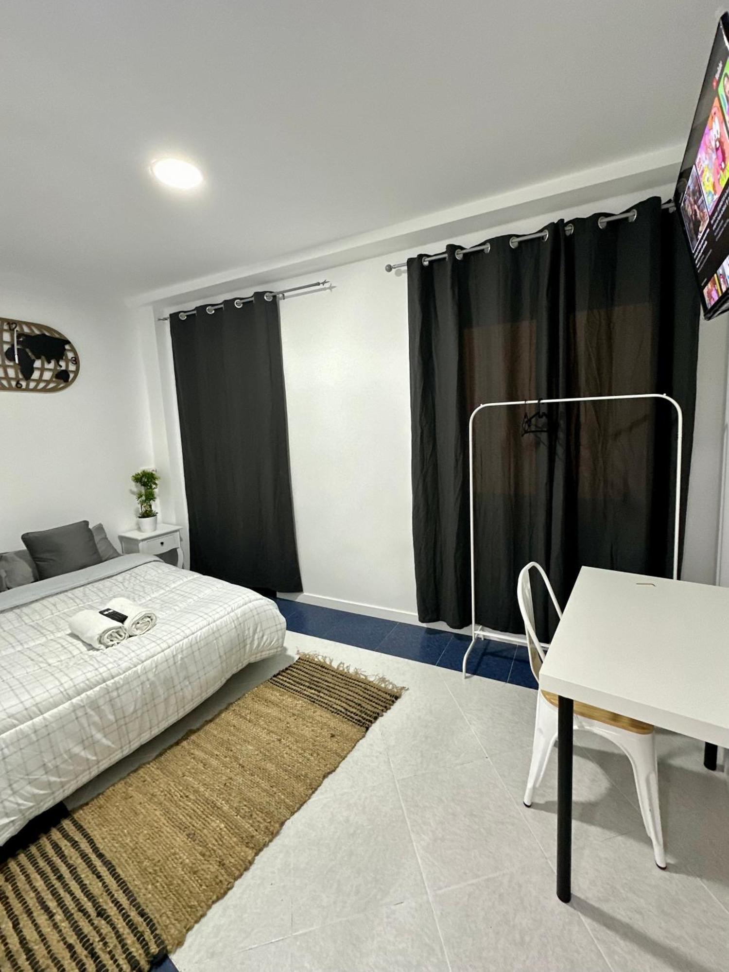 Rooms Mediavilla Madrid Eksteriør bilde