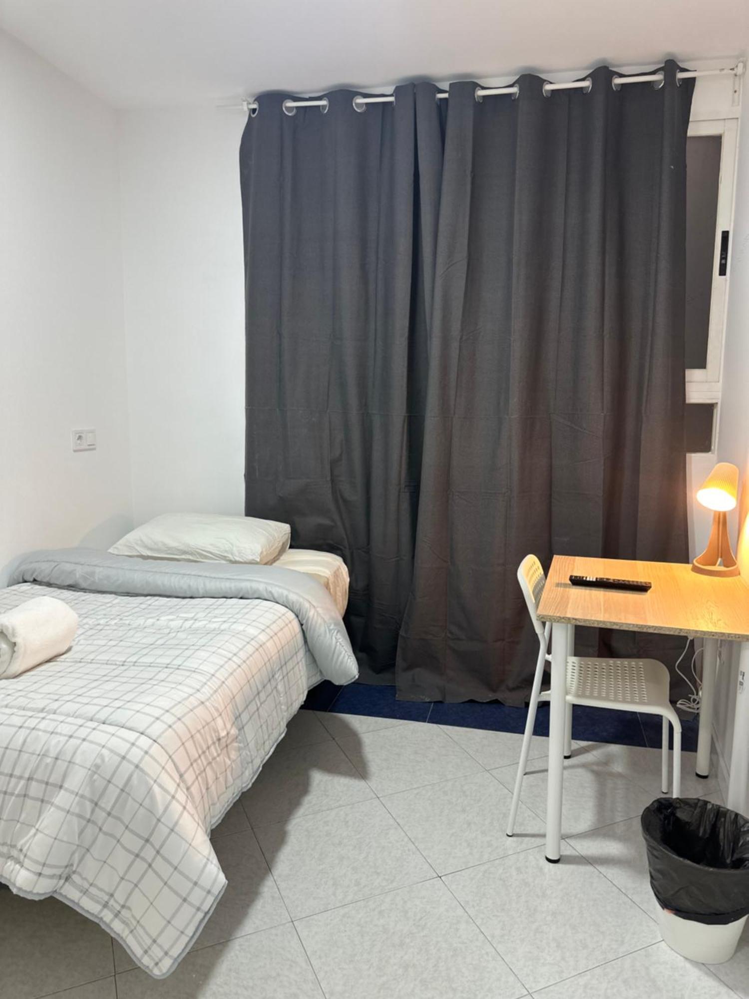 Rooms Mediavilla Madrid Eksteriør bilde